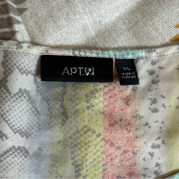 Apt.9 Snake Print Blouse XL - Picture 4 of 4